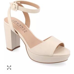 Nairri Platform Block Heel Shoe NWT